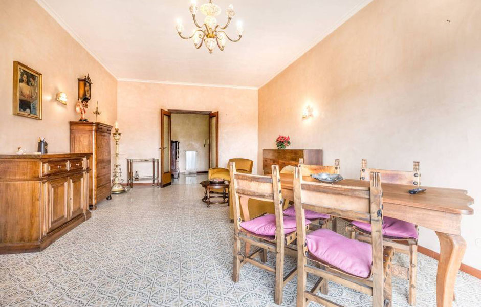 Salone